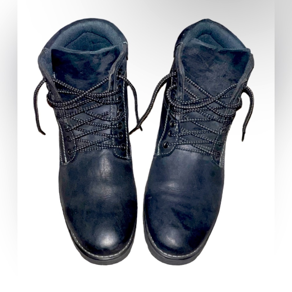 Steve Madden Lace up leather boots |size:12